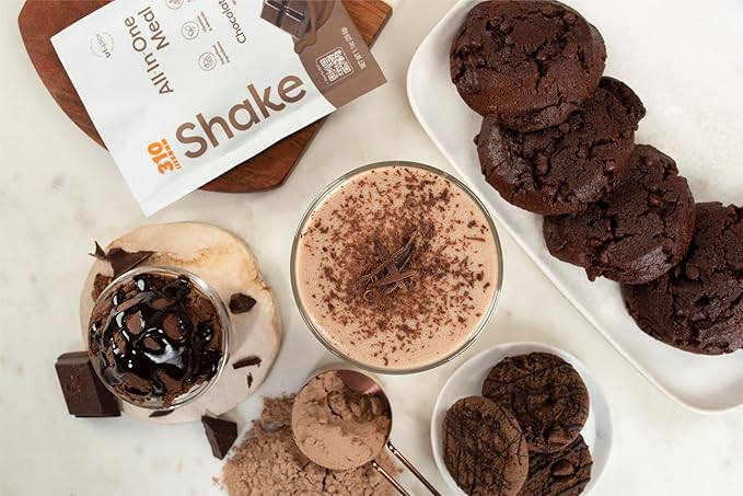 310 Nutrition - All-In-One Meal Replacement Shake - New Formula with Fiber Rich Vegan Superfood Blend - Natural Sweeteners - Low Carb Shake, Keto & Paleo Friendly - Gluten Free - 26 Essential Vitamins & Minerals - Variety Shake Box - Chocolate Bliss